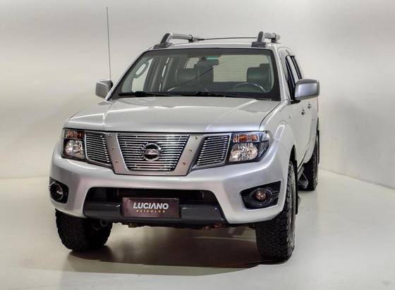 NISSAN FRONTIER 2.5 SV ATTACK 4X4 CD TURBO ELETRONIC DIESEL 4P MANUAL